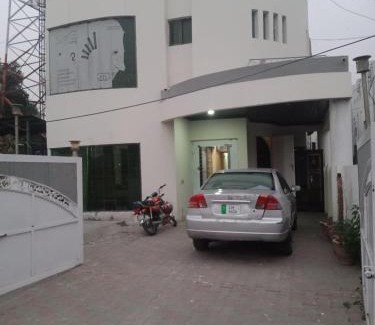 Gulberg Hotel | Grace one hotel