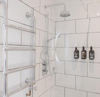 Tring Apartamento | Grace's Guesthouse 68b