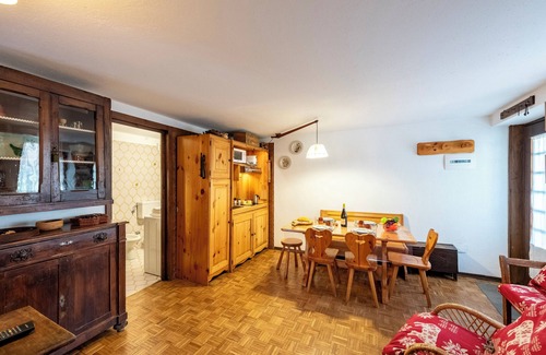 Courmayeur Apartamento | Graceful Apartment In Courmayeur, Courmayeur, Italy