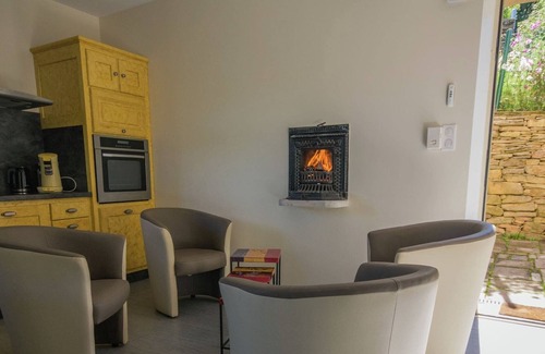 Montclar Casa | Casa de vacaciones moderna con jacuzzi en Brousse-le-Château