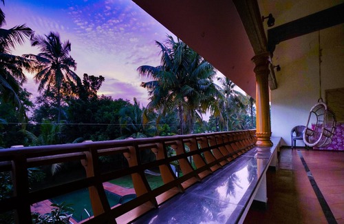 Alappuzha Casa | Estancia elegante cerca de la playa Thumpoly, Alappuzha