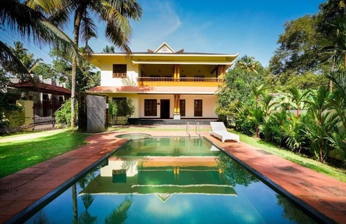 Alappuzha Casa | Estancia elegante cerca de la playa Thumpoly, Alappuzha