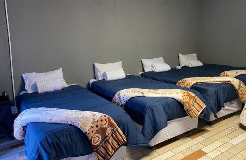 Tshwane Cabina | Graceland Recreation