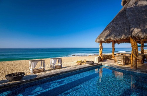 Buzzards Villa | Gracious 7 BR Villa La Salinas w/ Ocean views, Private Pool, Wet Bar, Swimmable Beach + More