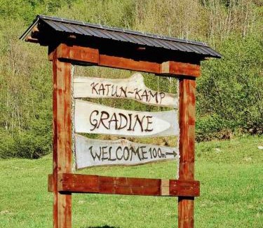 Montenegro Chalet De Esquí | Gradine - Katun kamp