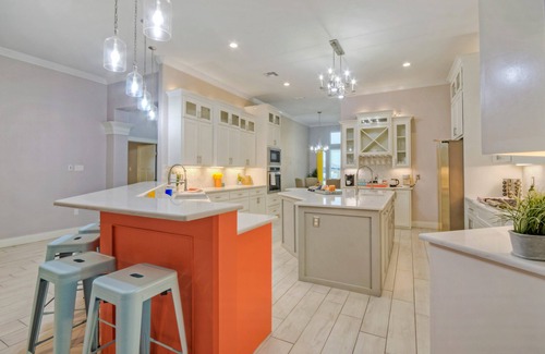 South Side Casa | Graford by AvantStay | Hot Tub, Firepit, Mini Putt