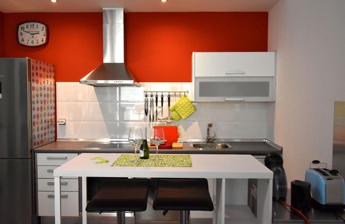Rivas-Vaciamadrid Apartamento | Gramophone Loft. Finest accommodation for your business/leisure stays in Madrid.