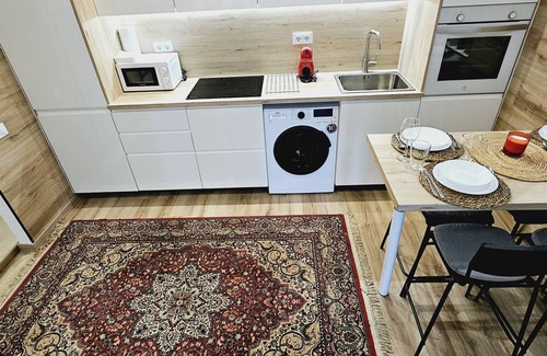 Badalona Apartamento | Gran apartamento ideal grupos muy cerca ciudad de Barcelona