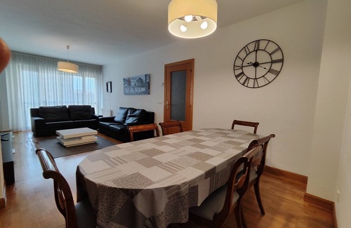 Ermitagana Apartamento | Gran apartamento para 8 personas