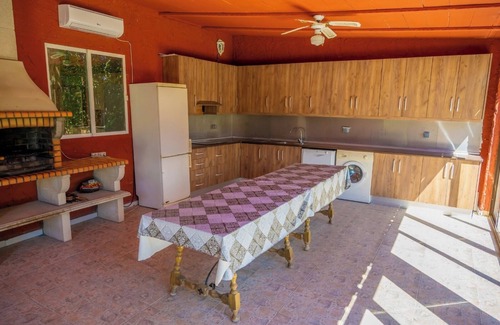 Antequera Chalet De Esquí | GRAN FINCA EL ROMERAL, IDEAL PARA FAMILIAS (apta para mascotas)