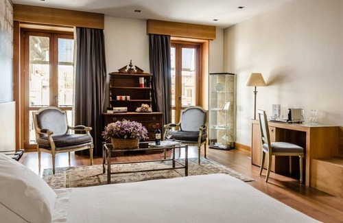 Pamplona City Centre Hotel | Gran Hotel La Perla