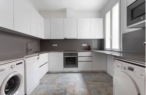 Dreta de l'Eixample Apartamento | Gran Via Luxe 7 rooms, 4 bathrooms, 8' walk from Paseo de Gracia