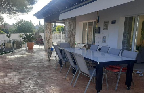 El Vendrell Villa | Gran y luminosa villa de vacaciones