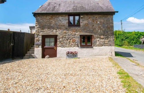 Scurlage Casa | Granary Cottage in the beautiful Swansea