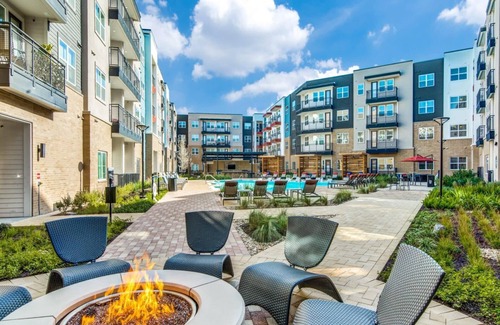 Montopolis Apartamento | Grand 1BR King Suite Close to Downtown w Fast Wifi