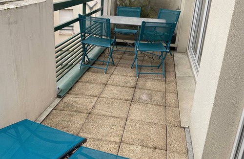 Poissy Apartamento | Grand 3 Pieces au 4eme et Dernier Étage Avec Terrasse Plein Sud Proche Gare