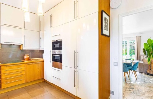 Meudon Apartamento | Grand Apartement with Private Garden, 15' to Eiffel