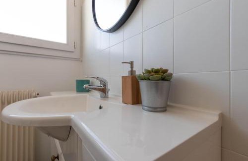 Villefranche-sur-Saone Apartamento | Grand Appartement Cosy - Parking & Balcon