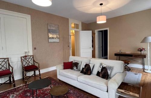 Cauterets Apartamento | Grand appartement montagne, centre-ville, 6 pers - FR-1-234-327