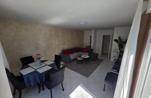 Villepinte Apartamento | Grand appartement Proche Paris CDG Disney