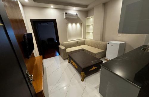Faisalabad Apartamento | Grand atrium one bed apartment