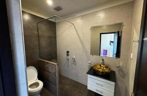 Faisalabad Apartamento | Grand atrium