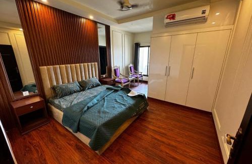 Faisalabad Apartamento | Grand atrium