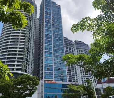 Marbella Apartamento | Grand Bay Tower