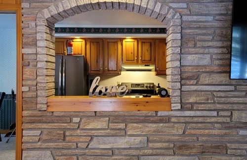 Grand Bend Cabaña | Grand Bend - Southcott Pines Chalet Near the Lake