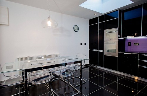 Dublin Casa | “ GRAND CANAL DOCK LUXURY “ SPECIAL OFFER'