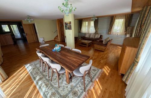 Anzere Chalet De Esquí | Grand chalet au centre