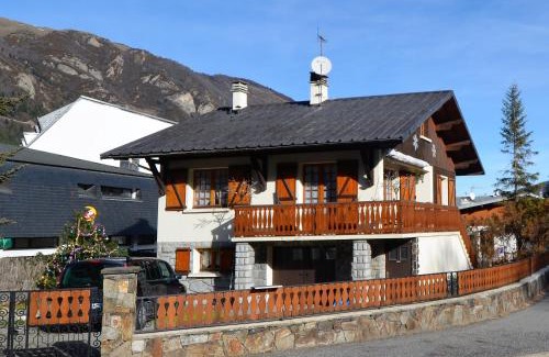 Saint-Lary-Soulan Chalet De Esquí | Grand Chalet St-Lary centre 13 à 15 pers
