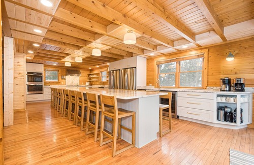 Thayerville Casa | Grand Chestnut Lodge | Lakefront w/ Game Room, Hot Tub & Dock!