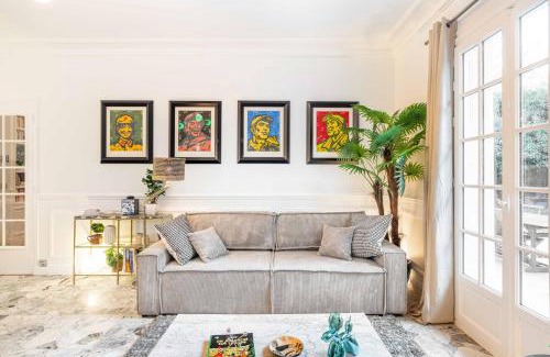 Meudon Apartamento | Grand & Classy Apartment with Private Garden, Villa des Ammonites