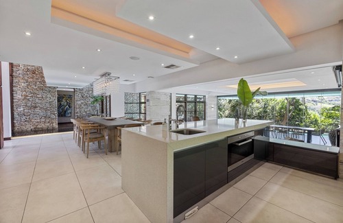 Zimbali Coastal Estate Casa | Grand Coastal 4Bed: Luxury Experience in Zimbali