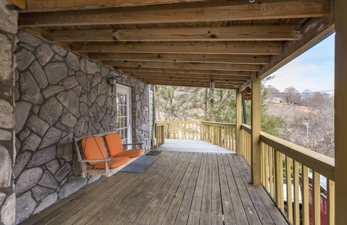 Bellevue Casa | Grand Dream Vacation Home in Nashville 7+ beds!