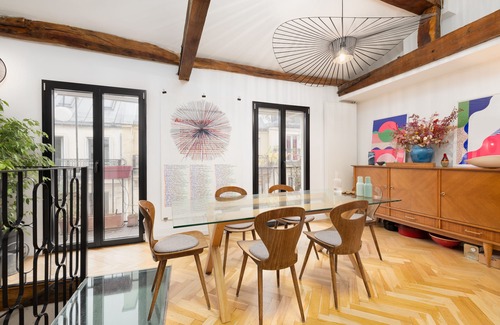 Saint-Vincent-de-Paul Apartamento | Grand Duplex Familial Comme une Maison à Paris! Balcon Paysager, Coeur du 9eme