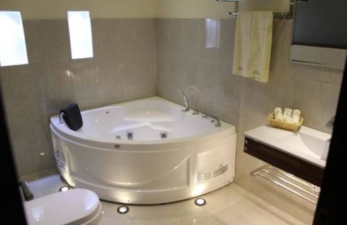 Lahore Hotel | Grand Enclave