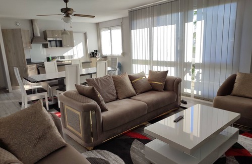 Creil Apartamento | Grand et Superbe Appartement Entier Proche Paris