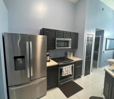 Westbury Casa | Grand Family Superior 4BR House near Disney Parks