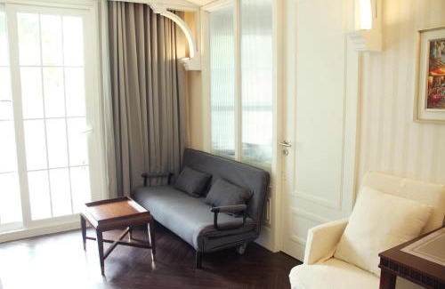 Na Chom Thian Apartamento | Grand Florida芭提雅带免费游泳池温泉和健身房和办公区水上花园公寓E208