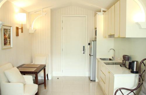 Na Chom Thian Apartamento | Grand Florida芭提雅带免费游泳池温泉和健身房和办公区水上花园公寓E208