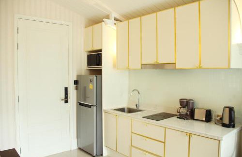 Na Chom Thian Apartamento | Grand Florida芭提雅带免费游泳池温泉和健身房和办公区水上花园公寓E208