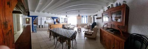 Taize-Maulais Casa | Grand gîte à la campagne