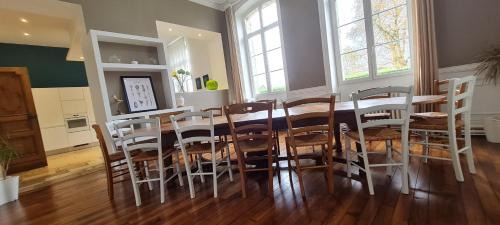 Septmonts Casa | Grand gîte 15 personnes, 9 chambres, 100km de Paris en Exclusivité