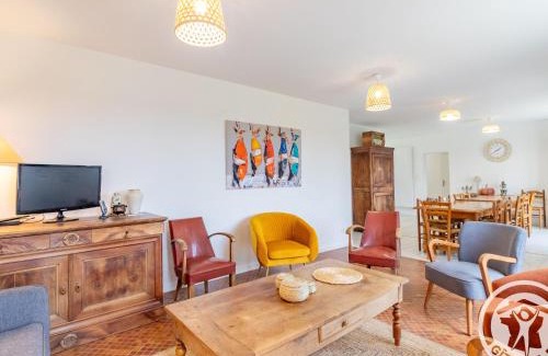 Les Cerqueux Casa | Grand gîte familial près du Puy du Fou, wifi, animaux admis, jardin - FR-1-622-96