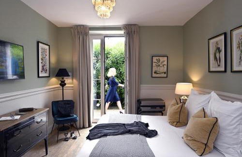 L'Isle-sur-la-Sorgue Hotel | Grand Hôtel Henri - Teritoria