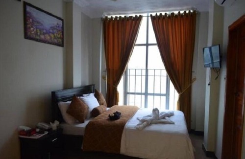 Mingora Hotel | Grand Holidays Hotel
