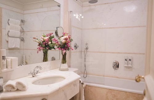 Siena Historical Center Hotel | Grand Hotel Continental Siena – Starhotels Collezione