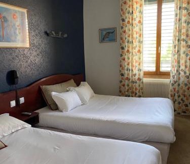 Centre Ville Hotel | Grand Hotel De La Poste - Lyon Sud - Vienne